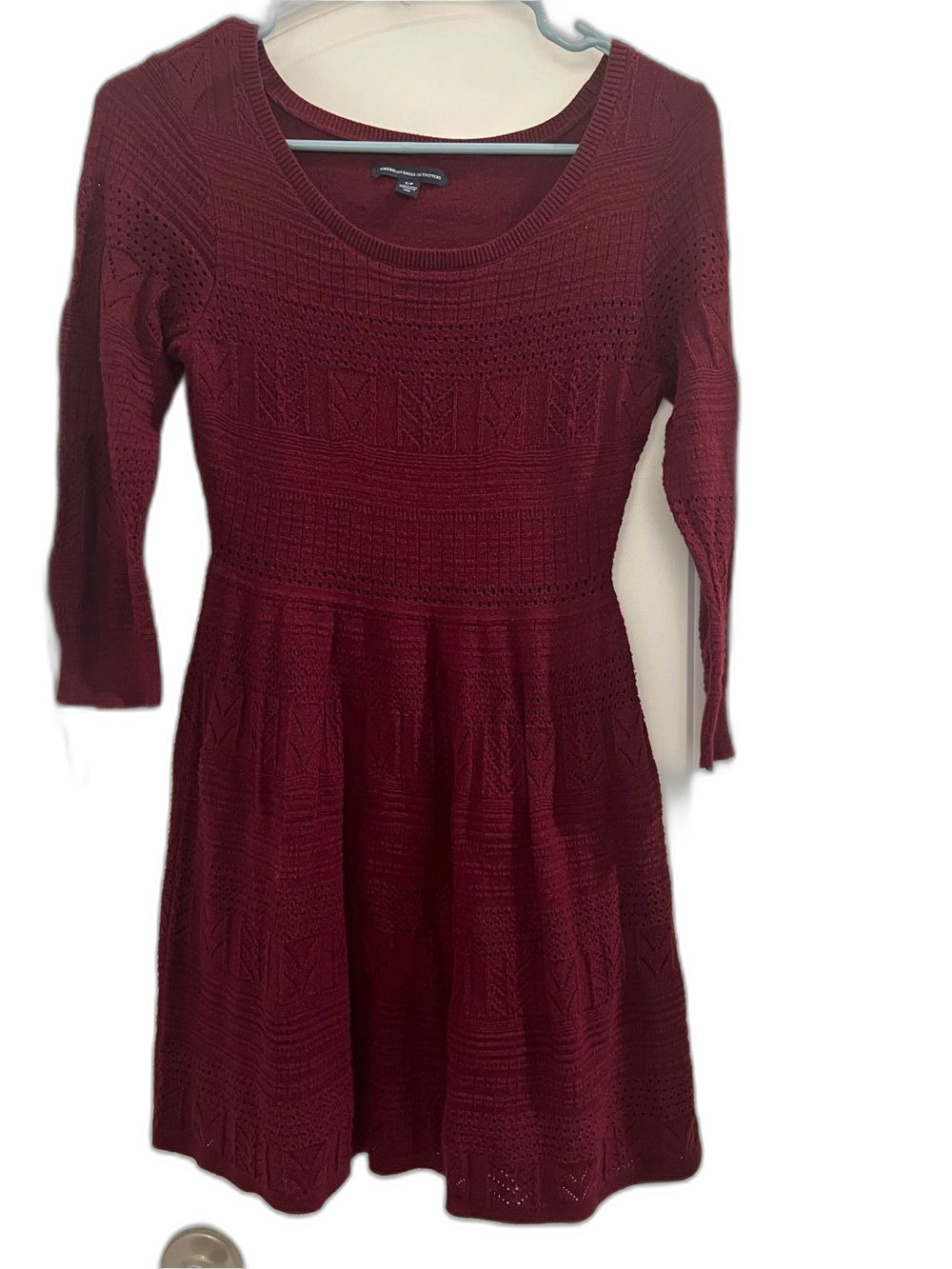 American Eagle Burgundy Knit Sweater Dress Small Petite S/P Long Sleeve Fit & Fl